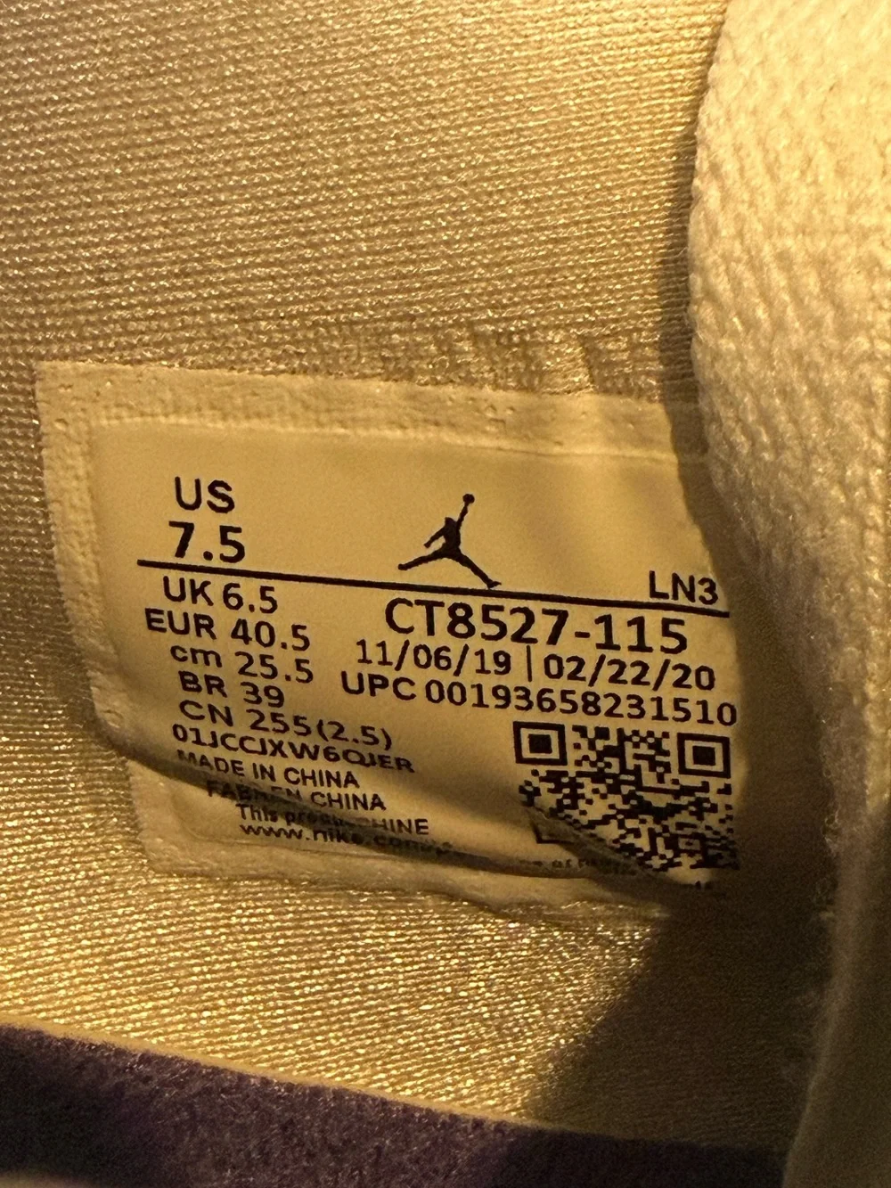 Air Jordan 4 Metallic Purple CT8527-115‎ White Purple Men’s 7.5y